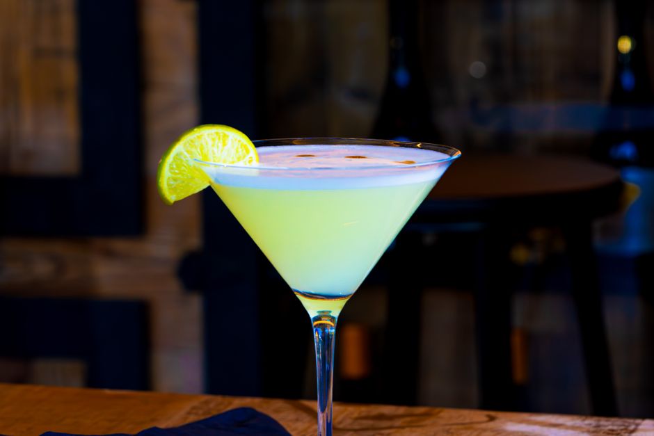 Big Apple Sour Martini