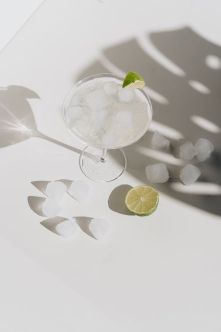 Ice White Cosmo
