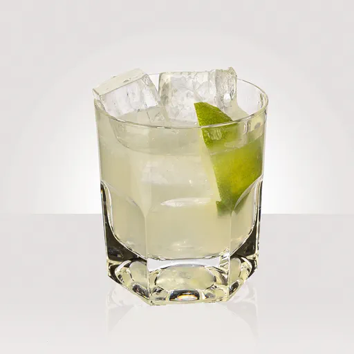 Margarita (no added sugar* and low-calorie)